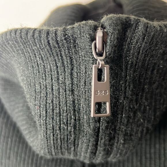 525 Sweater - Women’s Small‎ - Picture 3 of 8